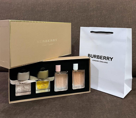 Burberry Perfume Gift Set – 30ml x 4